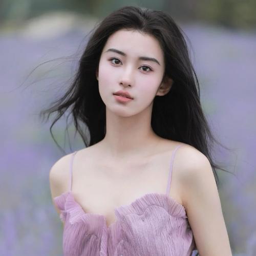 博尔塔拉伴游女生洛清歌的资料