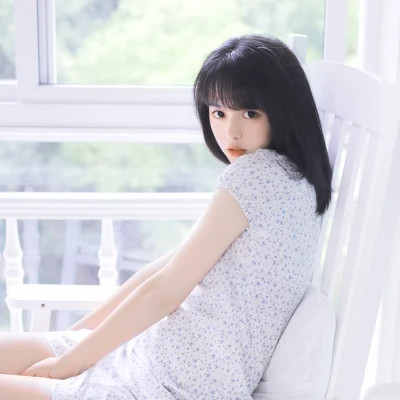 博尔塔拉伴游女生白露晞的资料