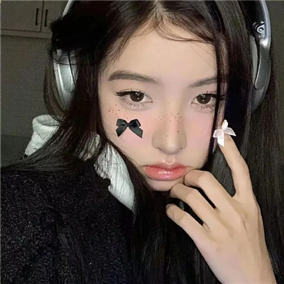 私人伴游女生周黎舞的资料