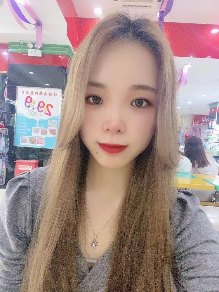 抖音穿搭模特兼职招聘(抖音潮搭达人的时装模特是谁?)