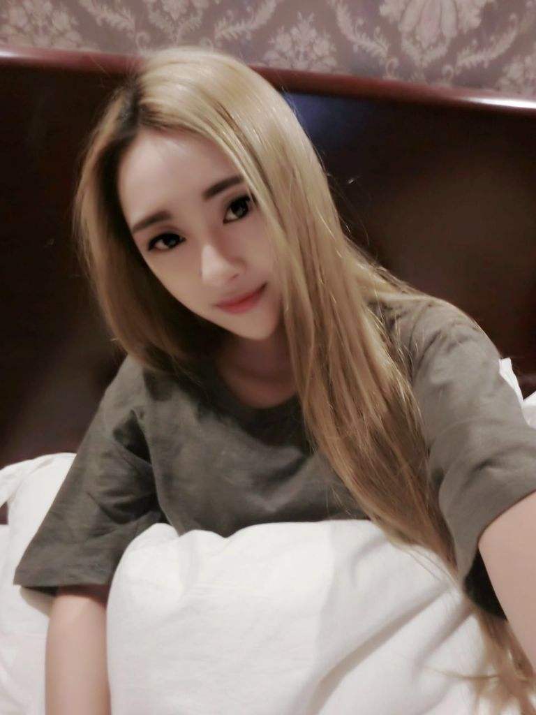 包含广州高端商务学生伴游的词条